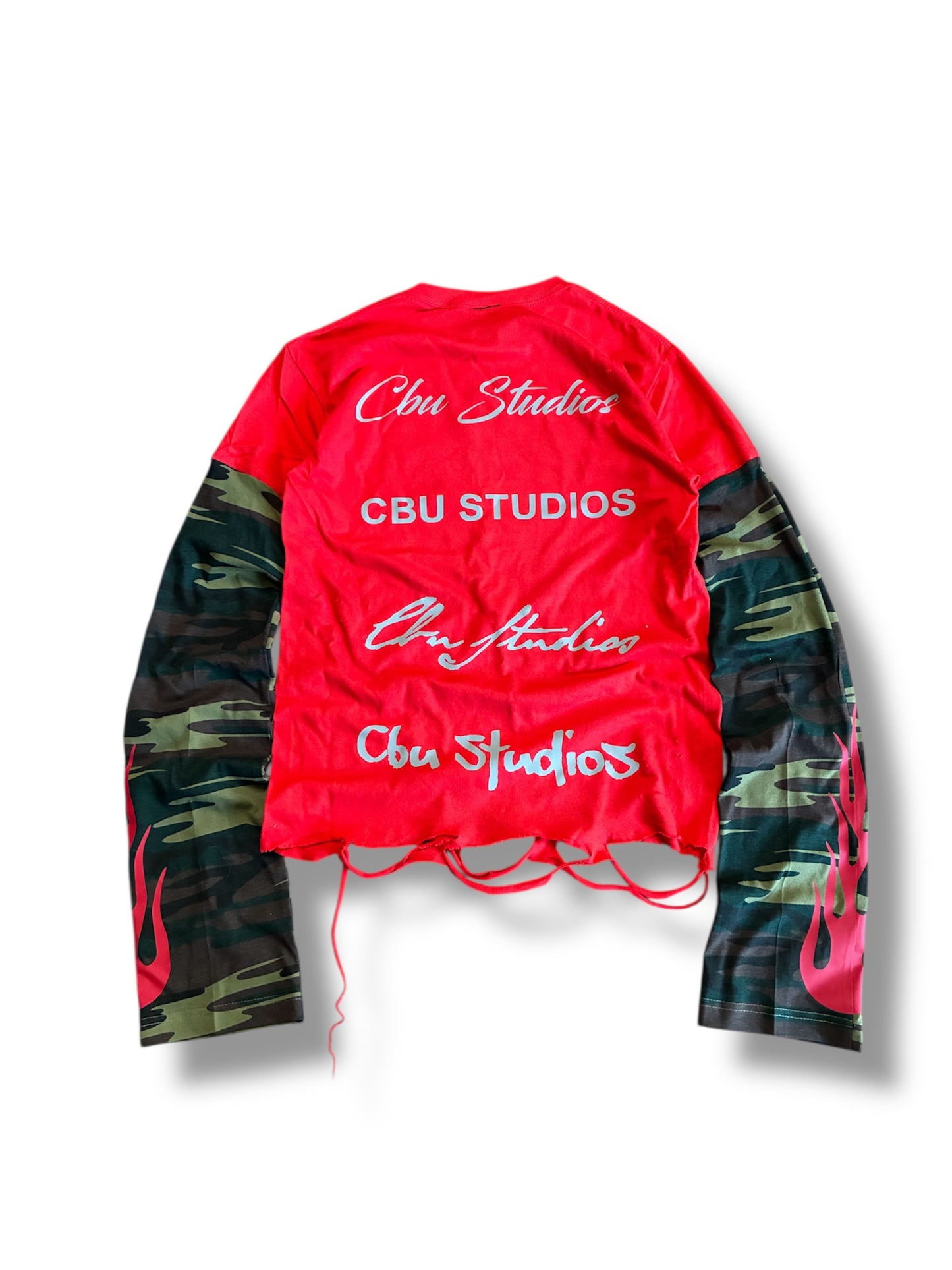 CBU STUDIOS Skull Long Sleeve (CAMO)